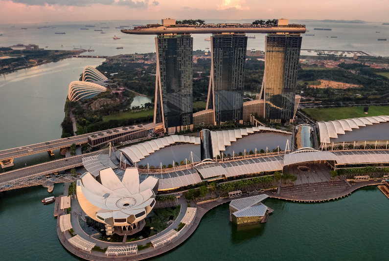 Bird's eye view of the Marina Bay Sands in Singapore